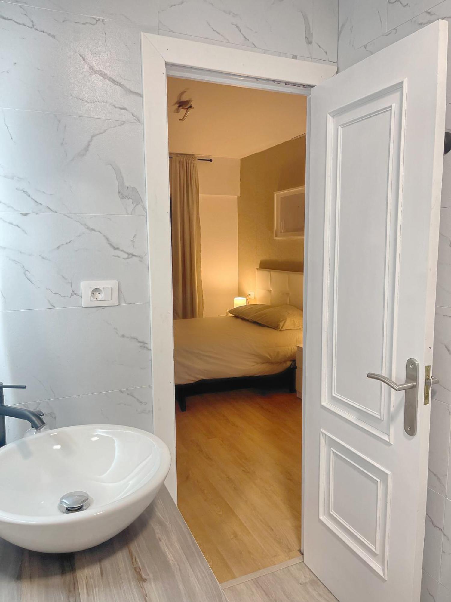 Lucus Urban Centre Apartment ลูโก ภายนอก รูปภาพ